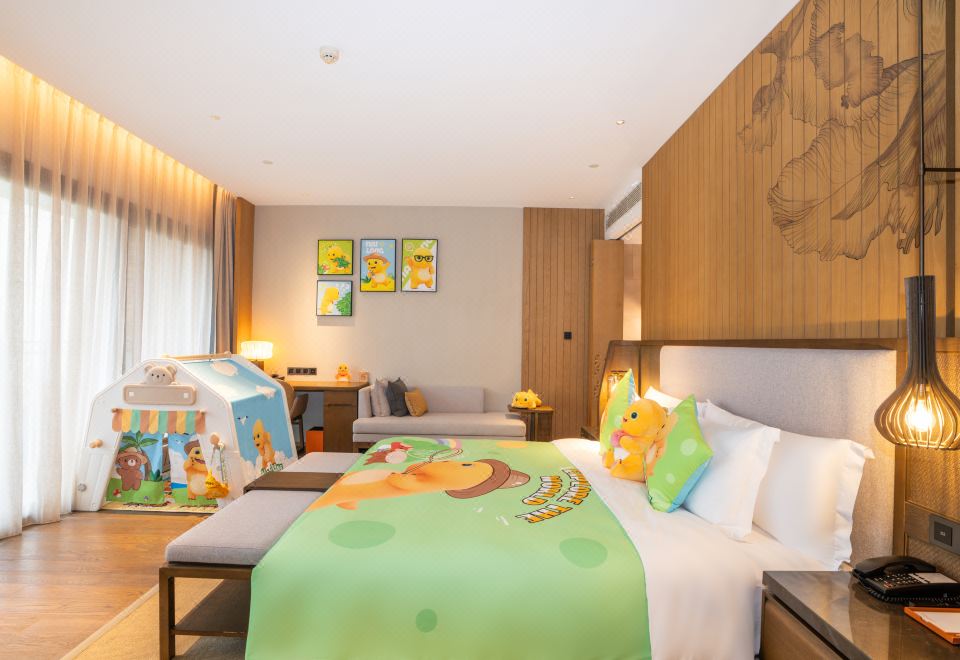 Angsana Zhuhai HengqinNailong Theme Family Double Bed Room