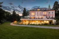 Wellness & Spa hotel Villa Regenhart Hotel a 