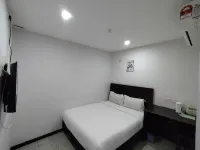 DCozy Hotel Hotels in Perai