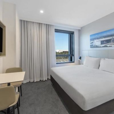 2 Interconnecting Standard Room Travelodge Hotel Sydney Airport Promo Code
