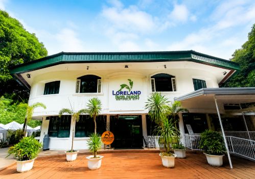 Loreland Farm Resort