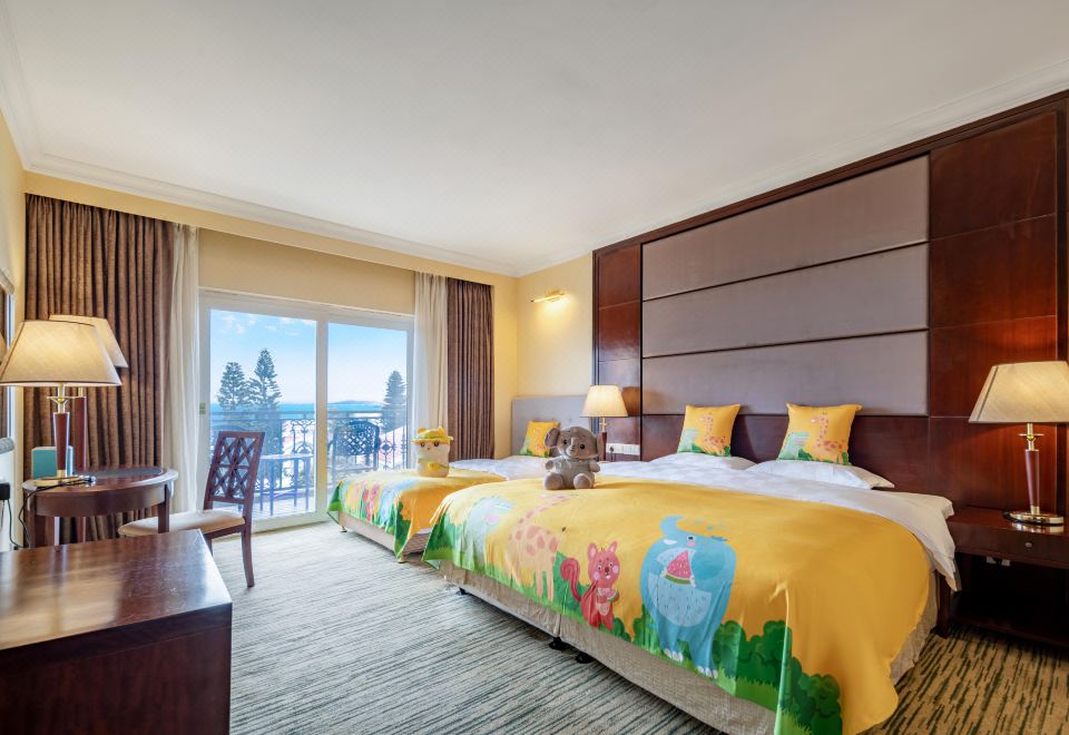 Asia Gulf HotelThemed Family Friendly Family Suite