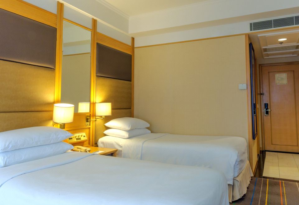 Renaissance Riverside Hotel SaigonDeluxe Twin Room With River View