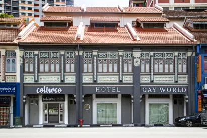 Coliwoo Hotel Gay World (Co-Living Style)