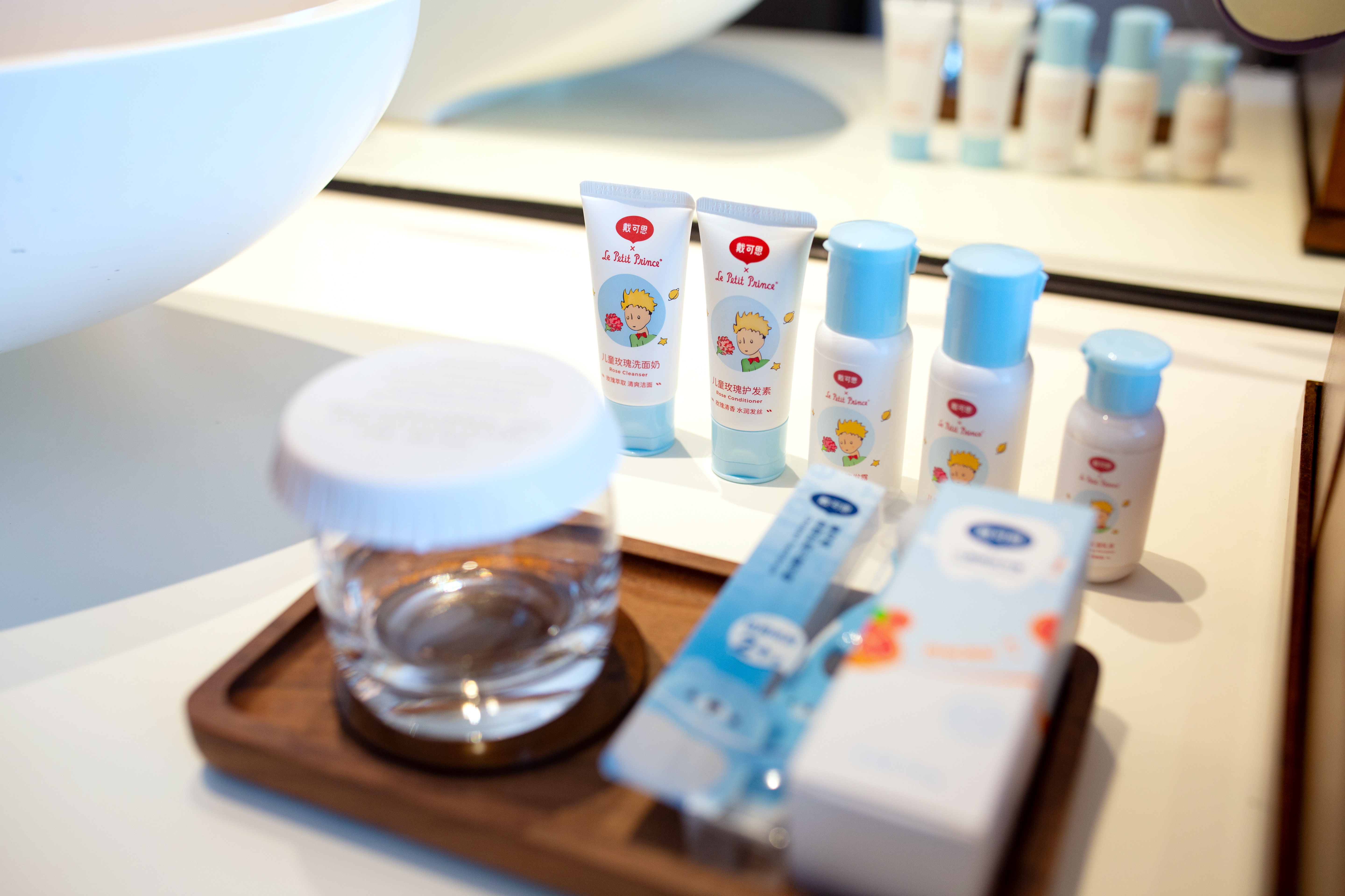 小王子-沙漠探險親子豪華房（主題甜品+滑滑梯+帳篷）