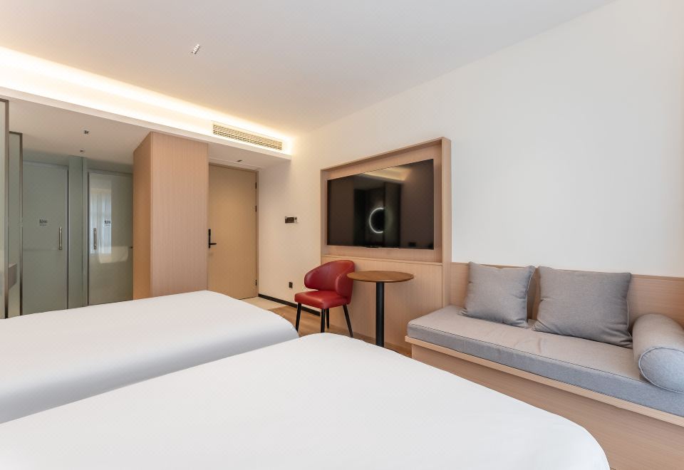 Holiday·聽潮假日雙床房