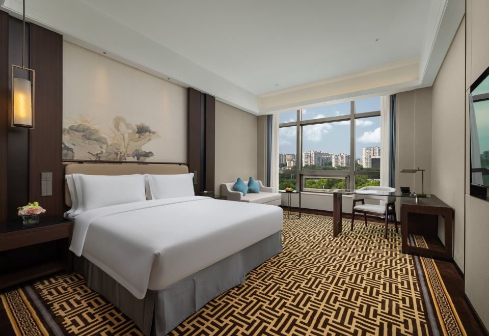 Century Huatian HotelSuperior Single Room