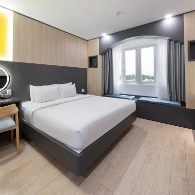 Luxury Double Room With City View