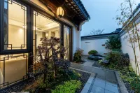 Floral Hotel·Peach Blossom Spring Hotel Hotel di 
