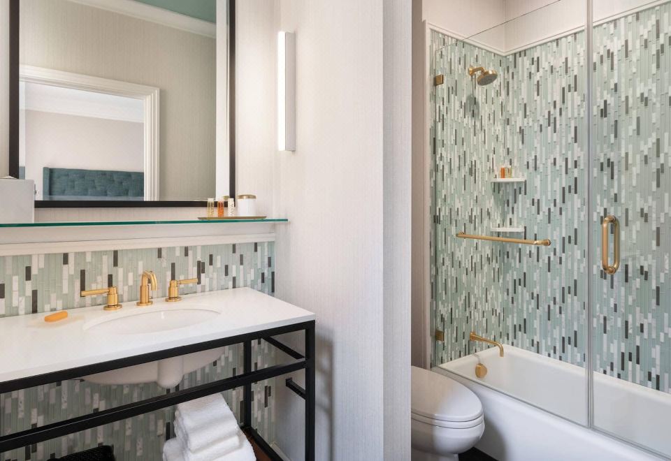 Courtyard San Francisco Downtown/Van Ness Ave.Two Double Room