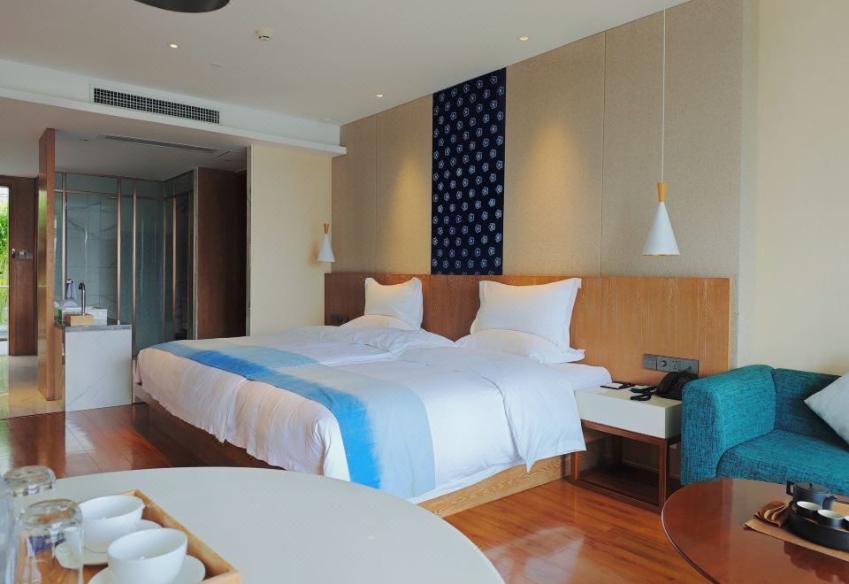 庭院双拼大床房·独立衞浴,5A级鹅绒被,中央空调