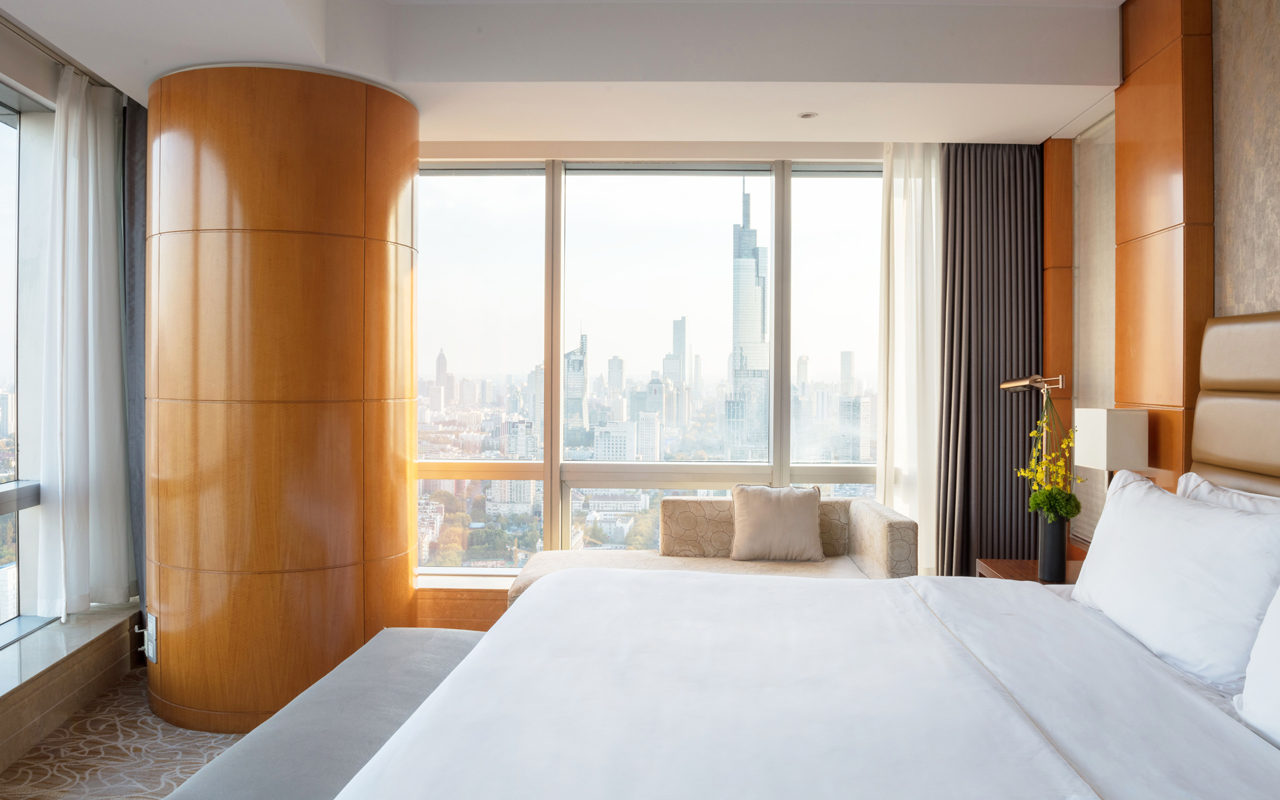 高空全湖景日出·客卧分离式套房·坐拥玄武湖全景