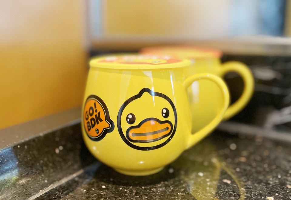 B.Duck小黄鸭&YOYO亲子主题豪华大床房