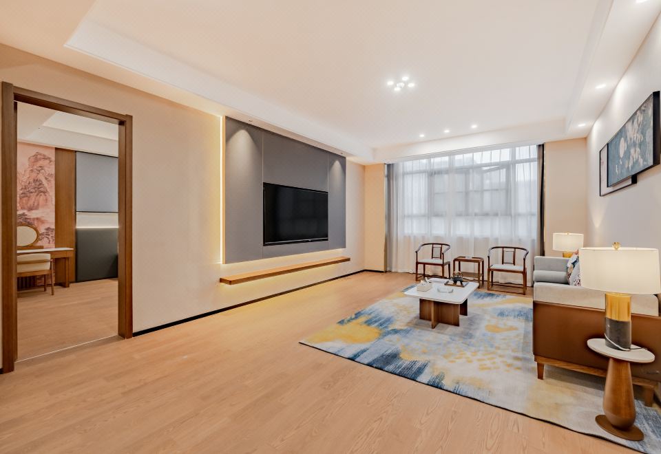 1號樓行政套房（語音智能客控+75寸投屏電視）