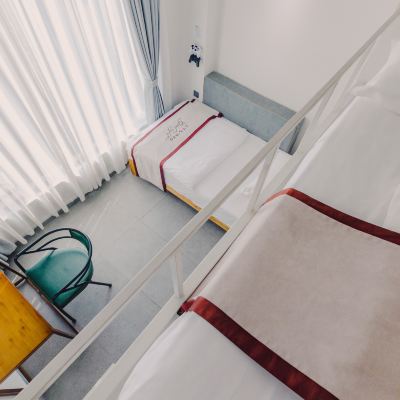 陽光雙床房（單人床&loft床+百寸激光投影+200M光纖） 上下九·摘星台西關小棧（廣州永慶坊店）優惠