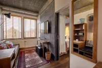 Manon Les Suites Guldsmeden Hotels in 
