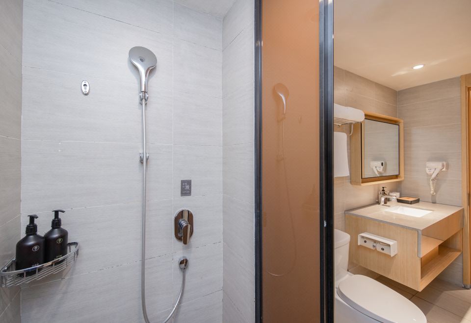 高级大床房A（无窗）