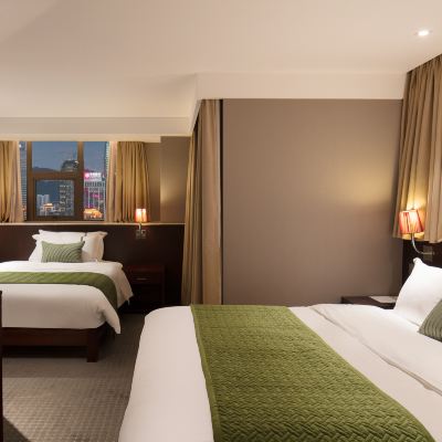 一室一廳雙床套房（科勒潔具+保險櫃+長沙發+寫字檯） 重慶博頓美錦飯店（解放碑中心店）優惠