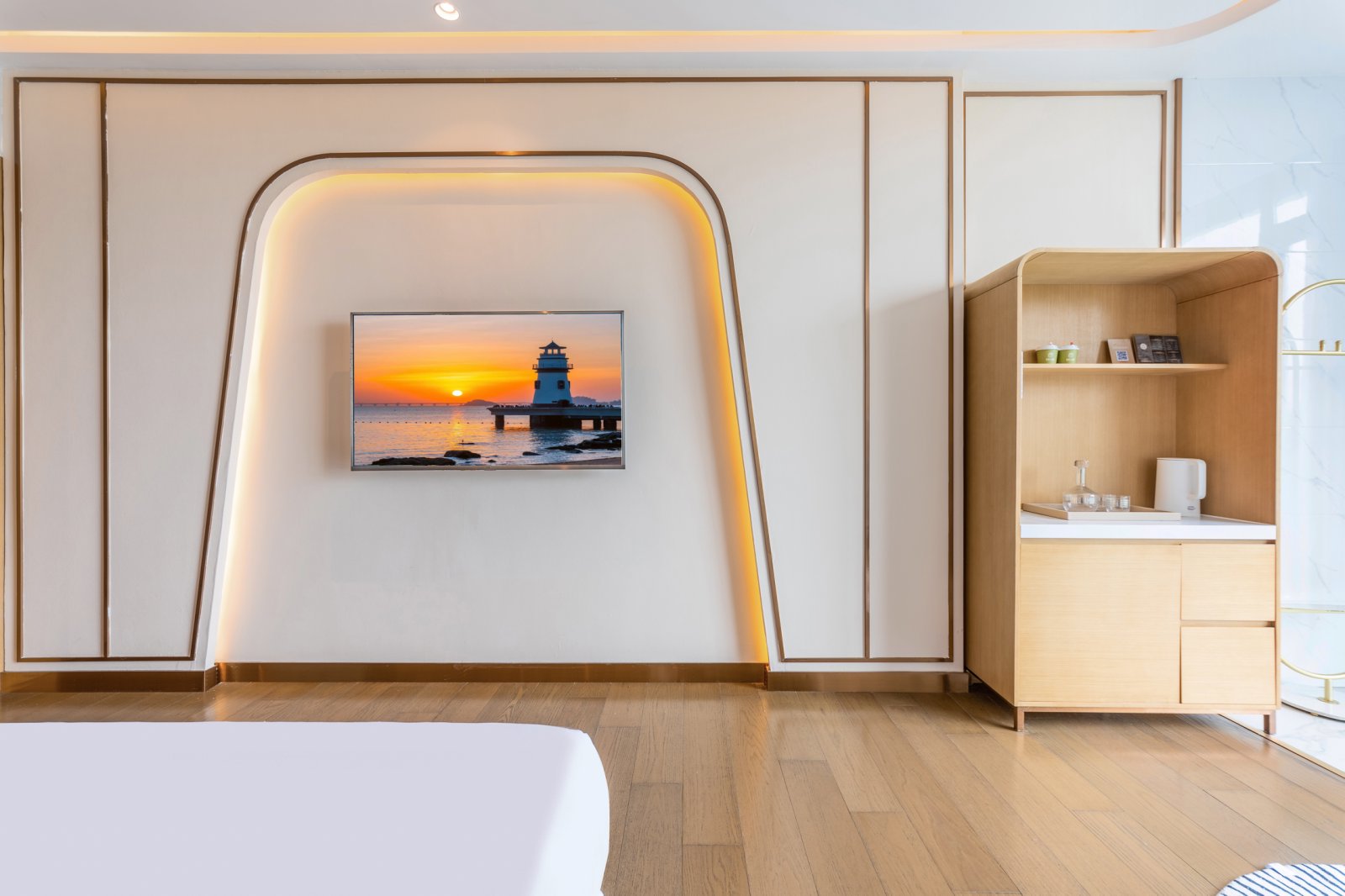 Leisurely·豪華大床房「智能客控+minibar+浴缸泡澡」