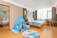 Baimu Century Hotel