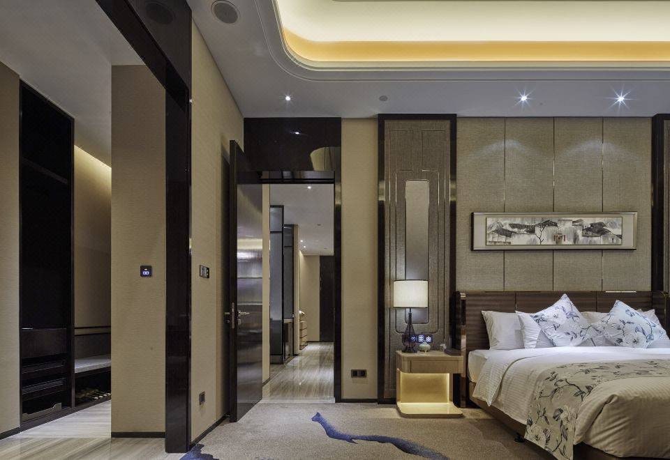 董事套房（跑步機、智能馬桶、獨立客廳、衣帽間）