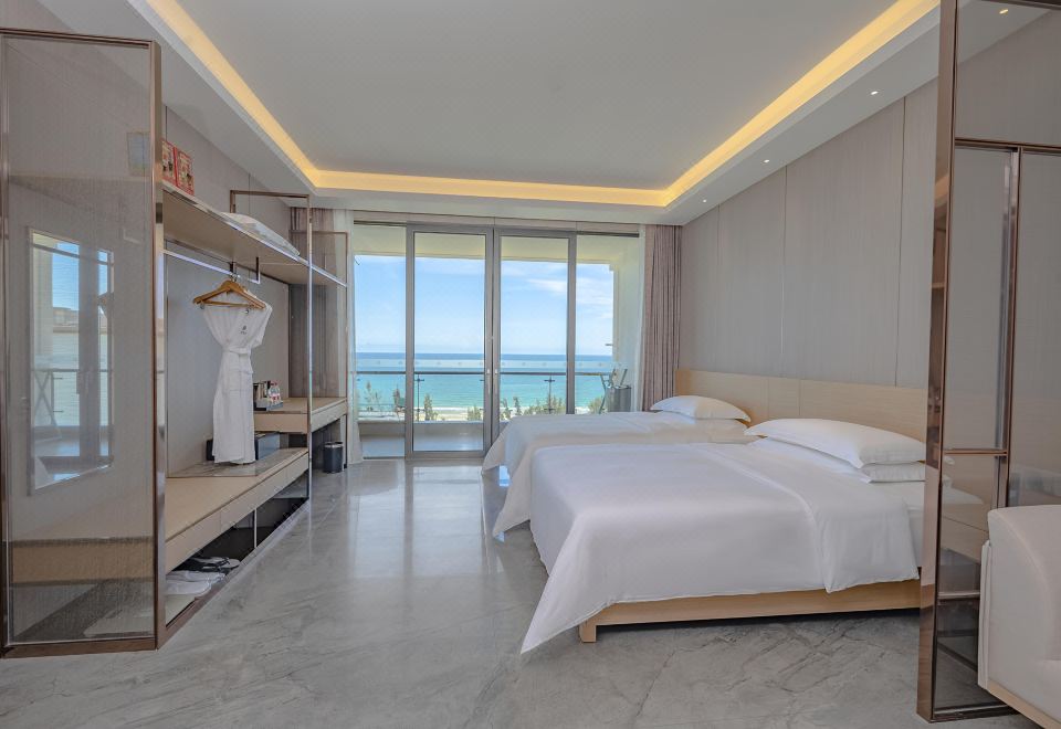 Vaperse Hainan Clear Water BayPremium Oceanfront Room-Twin Bed
