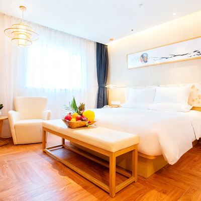 幽篁居大床房 建國璞隱飯店（大連火車站友好廣場地鐵站店）優惠