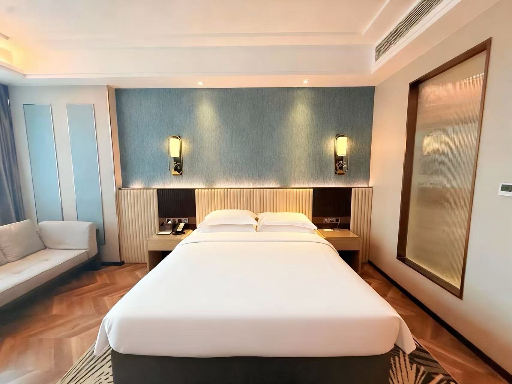 风雅商务山景房（智能马桶-冰箱-裸棉寝具-城市景观）