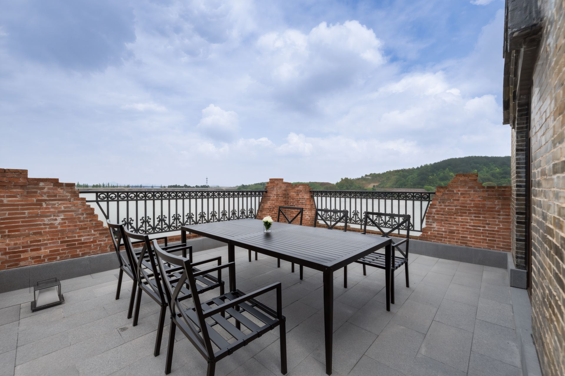 Yunxiu Scenic Suite