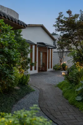 Anshun Jiubao·Yi Guesthouse (Anshun Ancient City Historical Culture District Store) โรงแรมใน