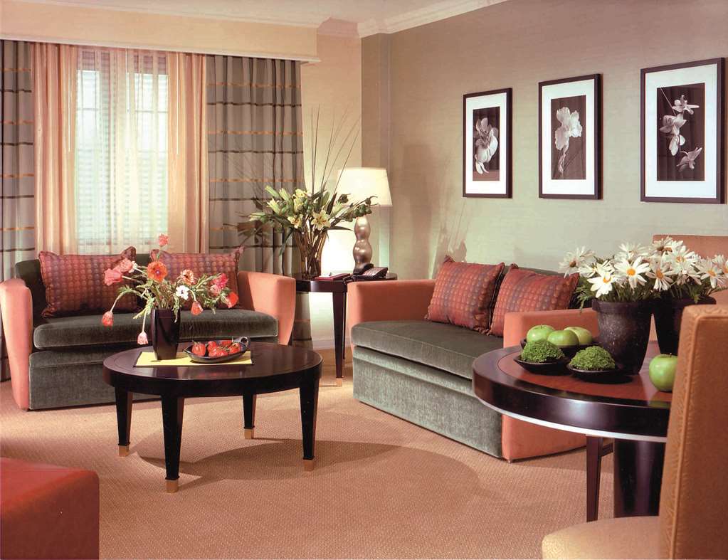 行政套房 - 800平方英尺