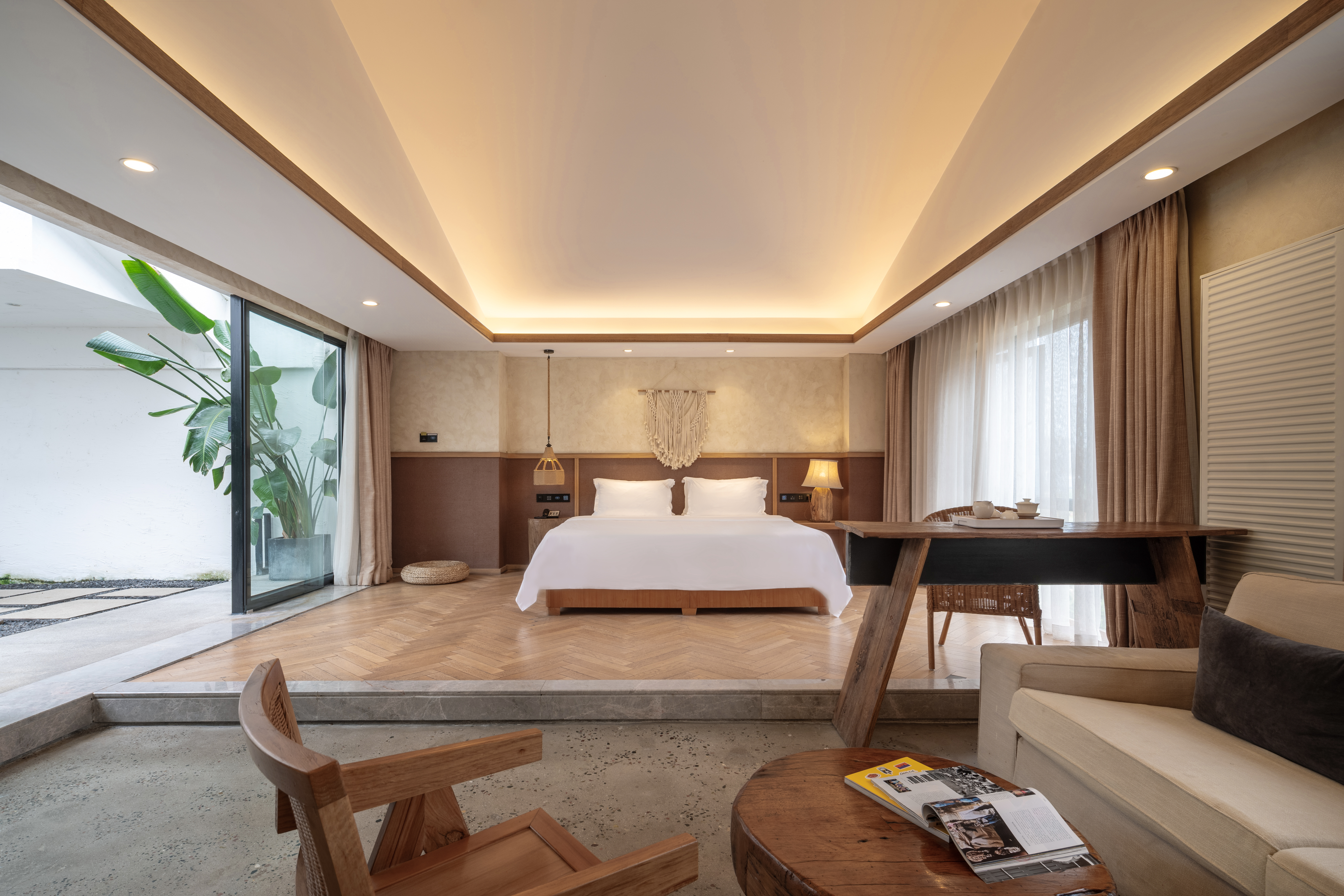 豪华花园泡池套房