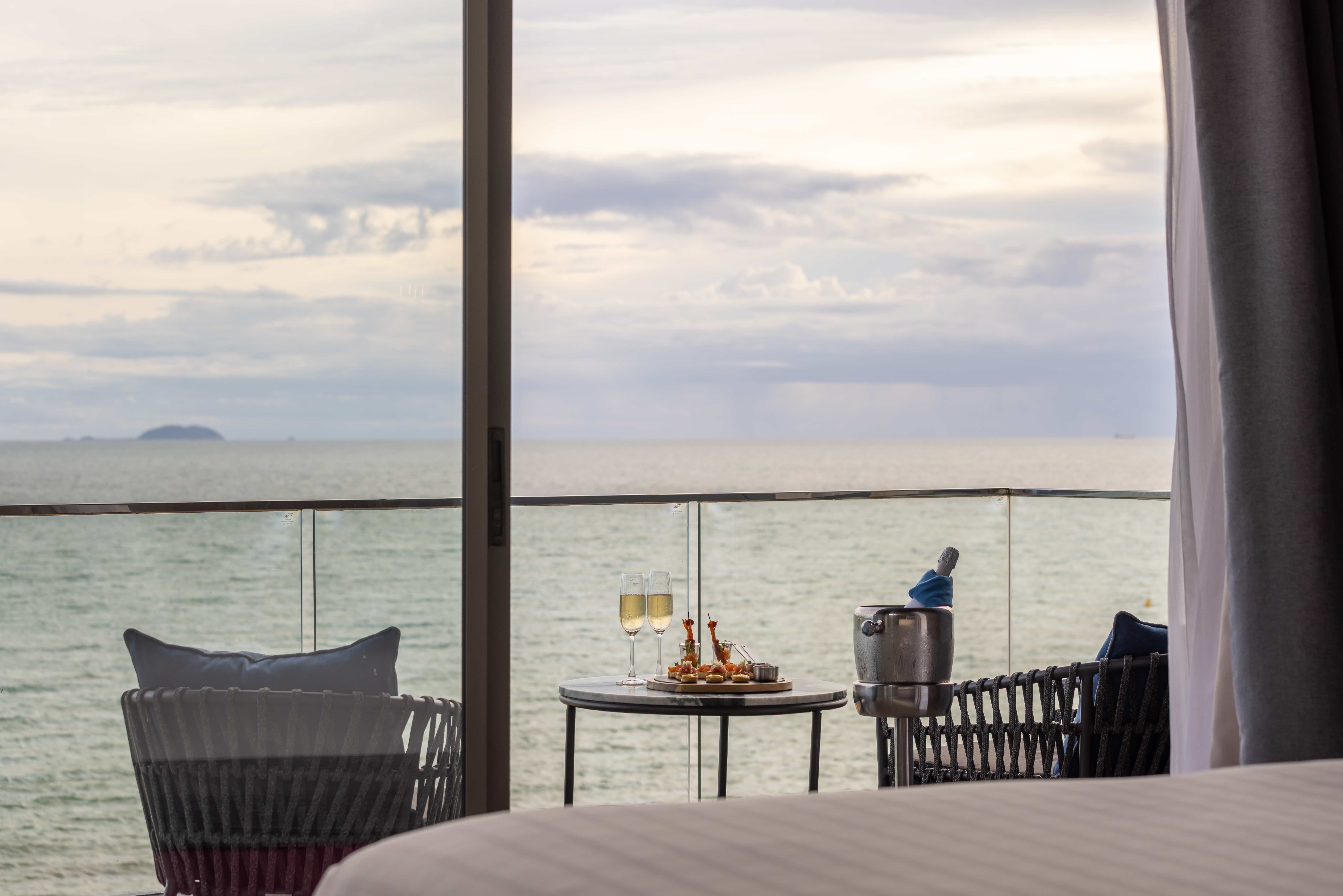 全海景豪华房 （24 Hours Use Of Room）