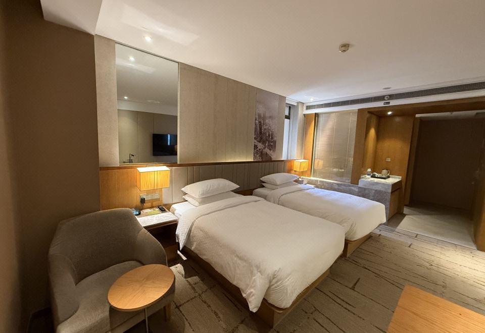 Four Points by Sheraton Shanghai KangqiaoCozy 2-bed Room