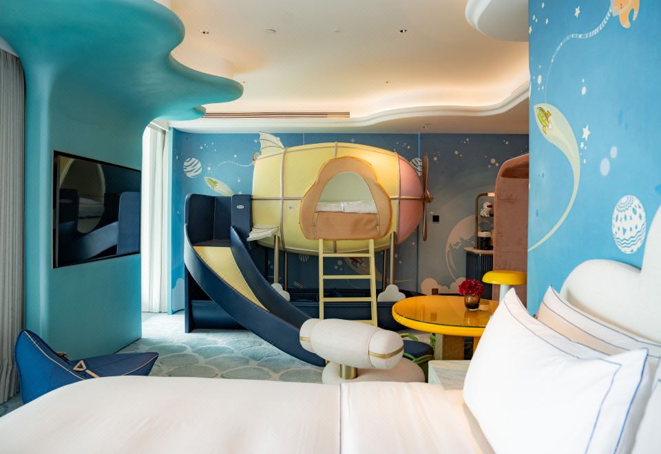 開放式家庭海景房