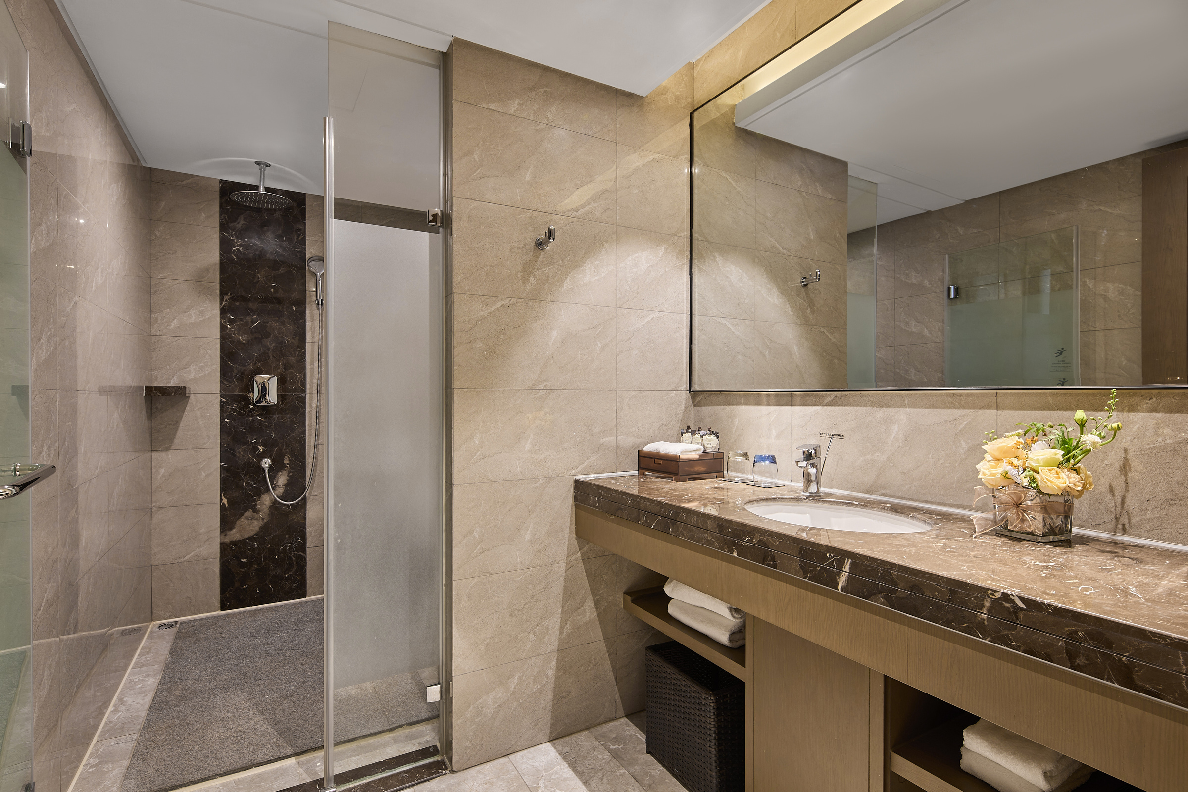 Arula·富宫檀程套房（可投屏液晶电视）