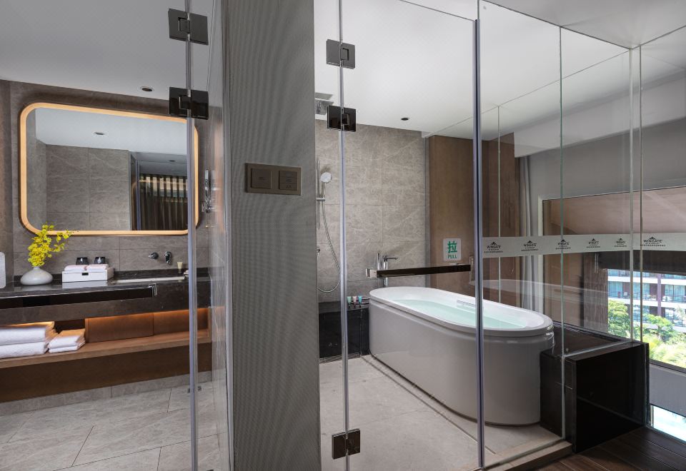 Wingate by Wyndham Hainan ChengmaiLight Luxury Duplex Sea-view Family Room (With Cooking Facilities, Seasonings, Kitchenware, Capsule Extractor)