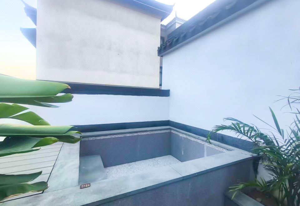 別墅五居二廳二泡池