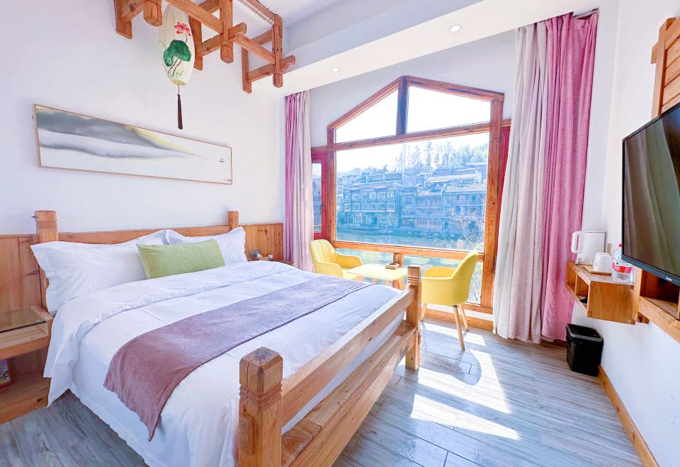 Elegant Room - River-View (Double bed)