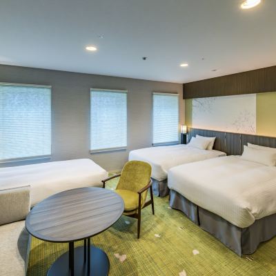 デラックスツイン（追加ベッド１台利用）（2023年リニューアル済み） 都シティ 近鉄京都駅 (旧ホテル近鉄京都駅) クーポン