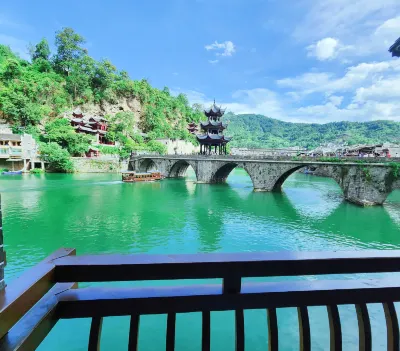 Zhenyuan Dream pavilion Inn Hotels in 