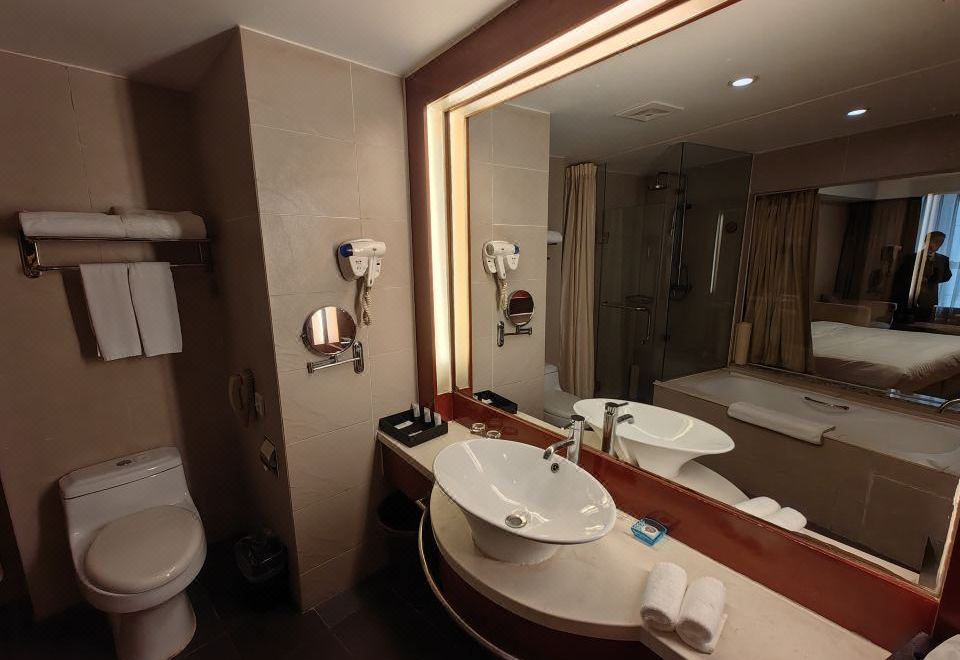 艾丽华行政套间