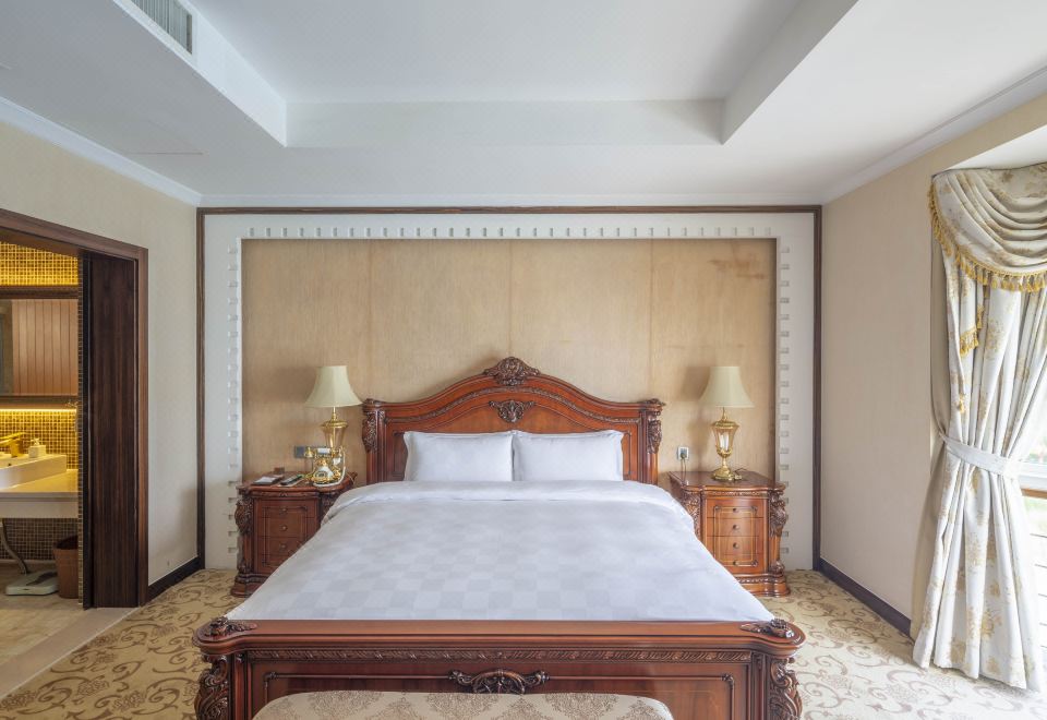 Asia Gulf HotelPresidential Villa Suite (3F)