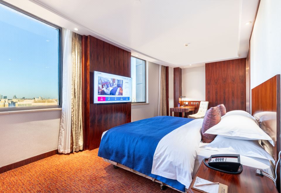 Zhongle Six Star HotelDeluxe Queen Room