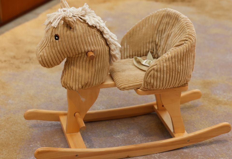 金陵家庭房（歡聚空間，小童玩具+一張小床）