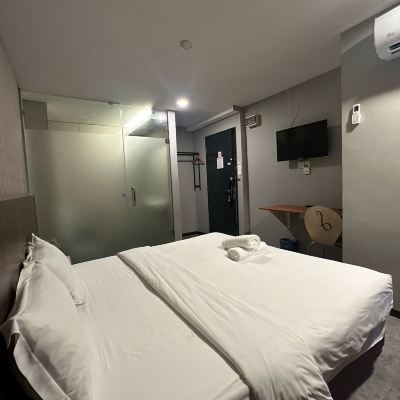 Bilik Queen Superior Kupon D'Garden Hotel