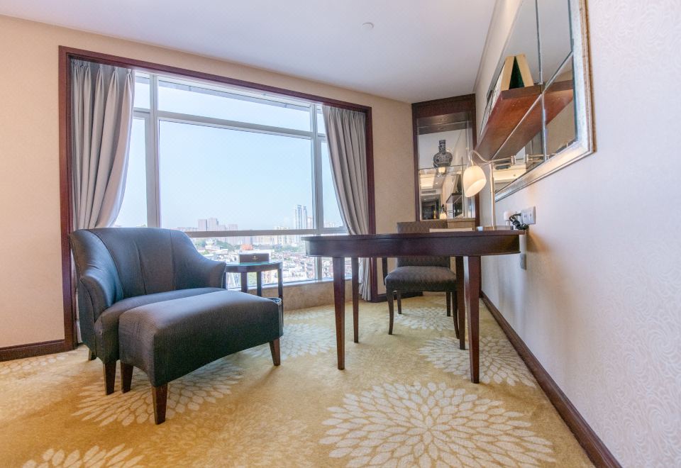 觅海景行政双床房