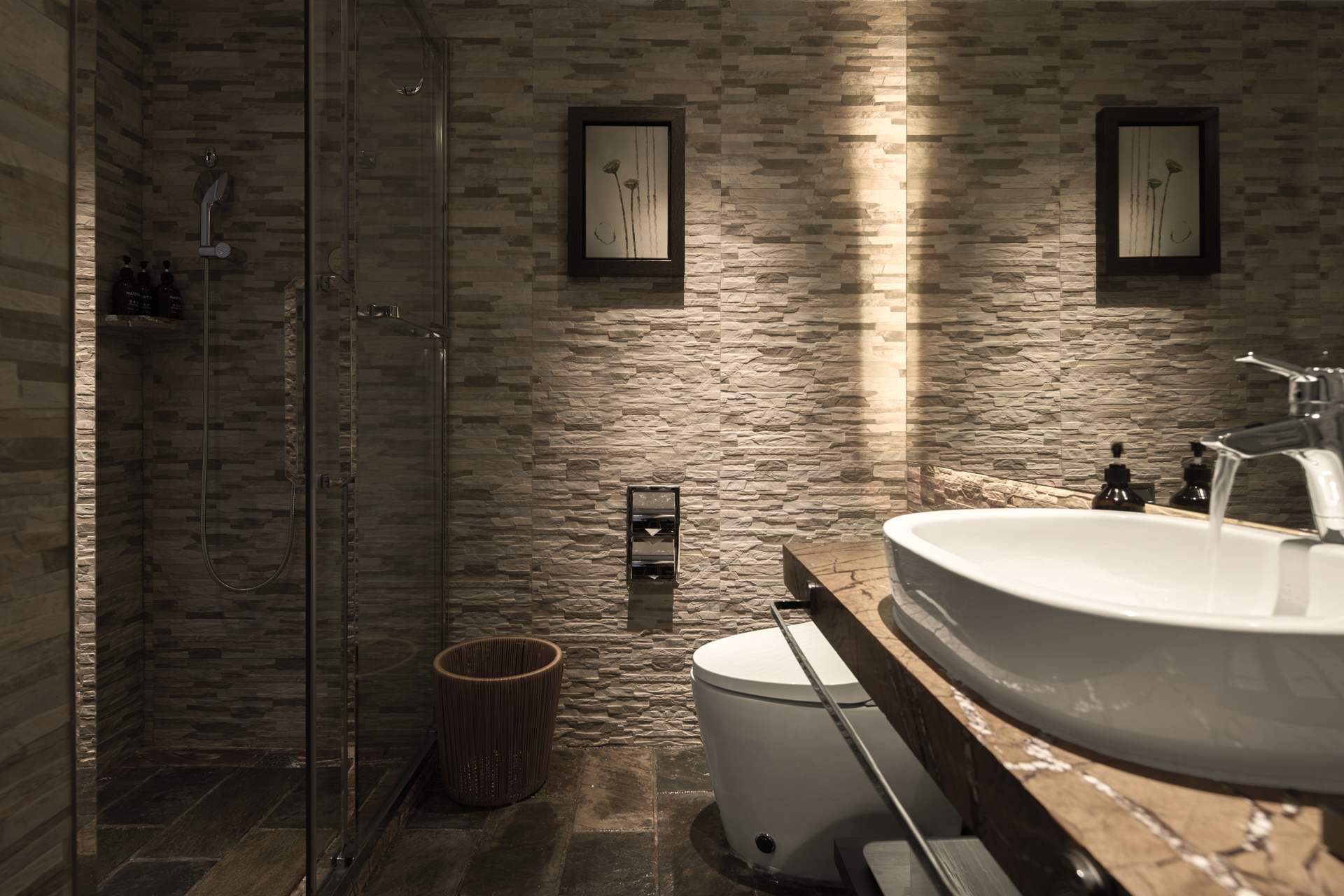 Building2-中古園景浴缸大床房