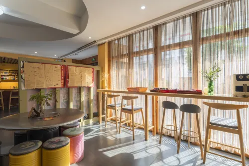 Xidi Huaxipan YouthHostel