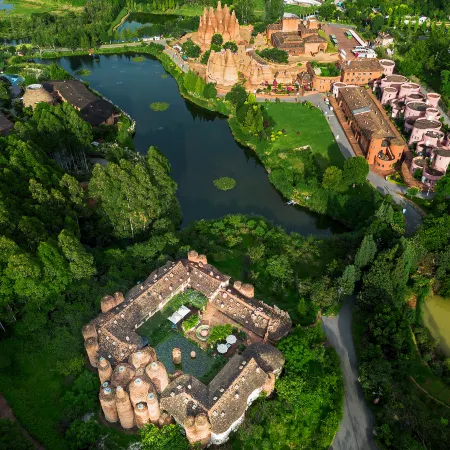Dongfengyun Niuduoluo Music Castle Hotel